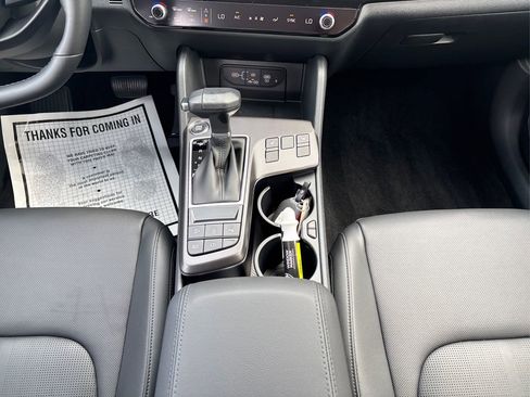 New 2026 Kia Sportage EX image 13