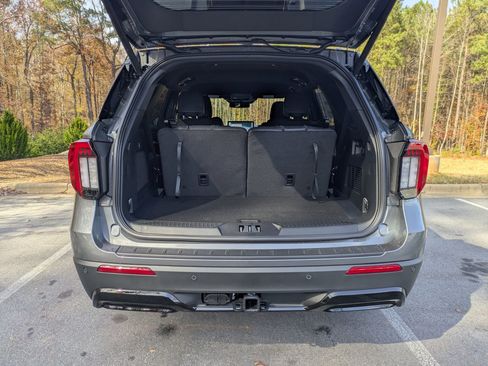 New 2026 Ford Explorer ST-Line w/ ST-Line Street Pack image 30