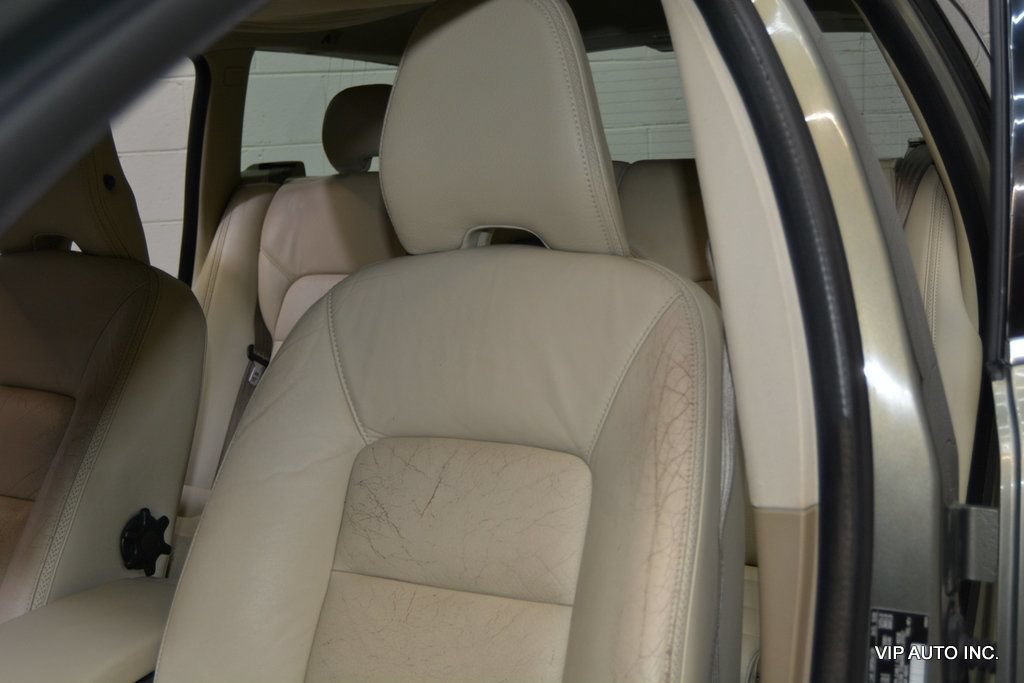 Used 2010 Volvo XC70 3.2 AWD/4WD image 13