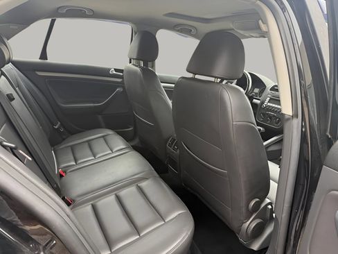 Used 2008 Volkswagen Jetta Wolfsburg Edition image 13