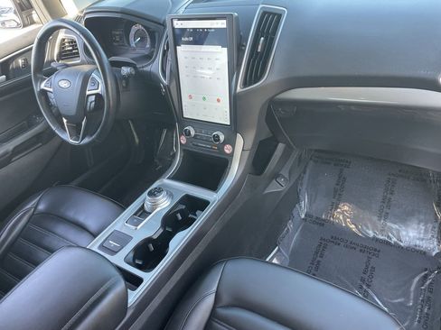 Certified 2024 Ford Edge SEL AWD/4WD image 13