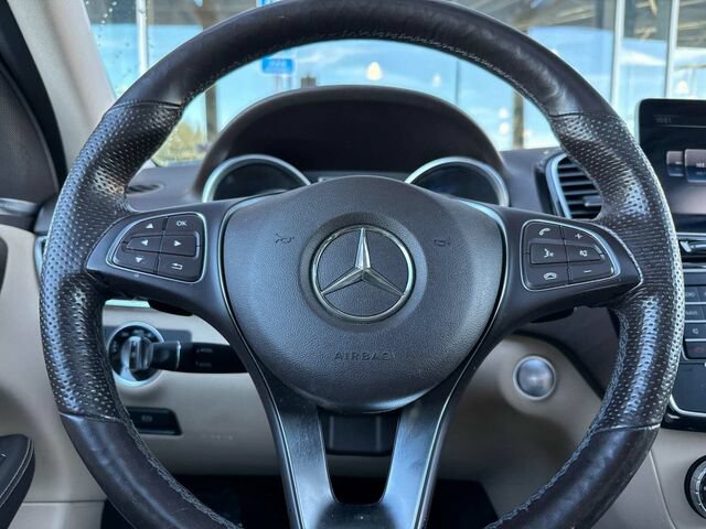 Used 2018 Mercedes-Benz GLE 350 4MATIC image 27