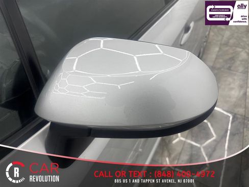 Used 2023 Toyota Corolla LE image 14