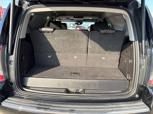 Used 2015 GMC Yukon Denali w/ Premium Package image 25