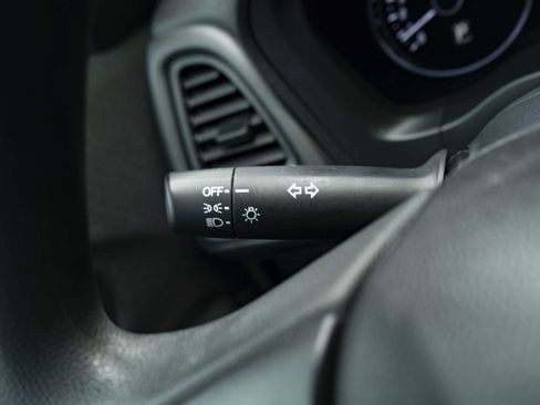 Used 2022 Honda HR-V LX image 23