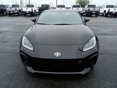 New 2025 Toyota GR86 Premium