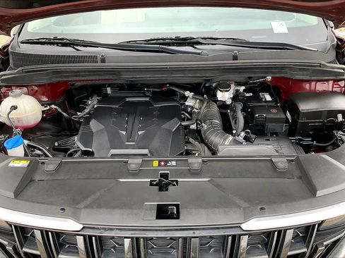 Certified 2024 Kia Carnival LX image 8