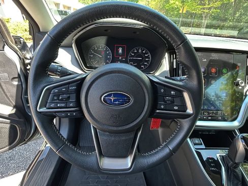 Used 2023 Subaru Outback Premium image 15