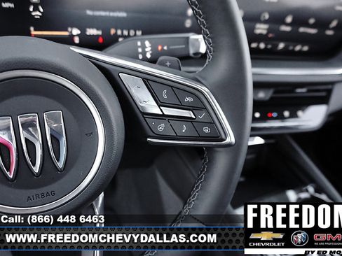 New 2025 Buick Envision Preferred image 25