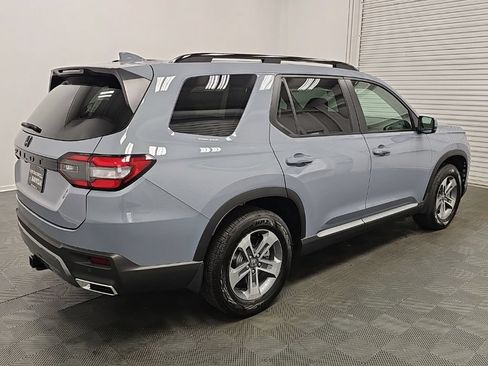 New 2026 Honda Pilot EX-L image 8