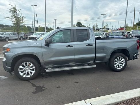 Used 2021 Chevrolet Silverado 1500 Custom RWD image 4