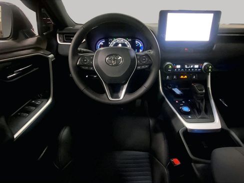 Used 2025 Toyota RAV4 XSE w/ Weather Package AWD/4WD image 6