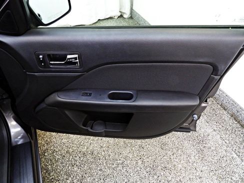 Used 2012 Ford Fusion SE FWD image 11