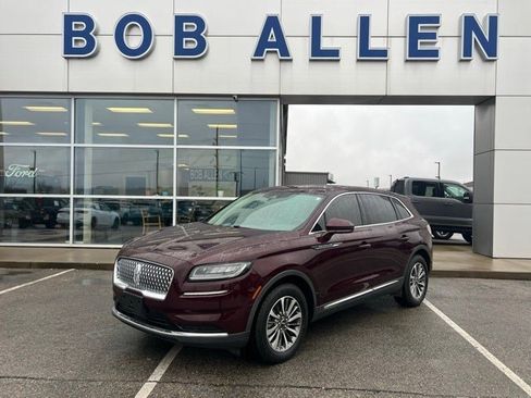 Used 2022 Lincoln Nautilus FWD w/ Premium Package image 1