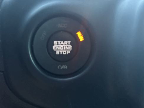 Used 2021 Jeep Wrangler Unlimited Sport image 40