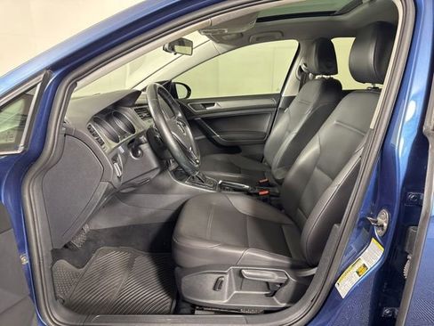 Used 2015 Volkswagen Golf TDI SE FWD image 11