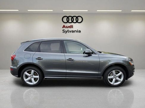 Used 2017 Audi Q5 2.0T Premium Plus w/ Technology Package AWD/4WD image 8