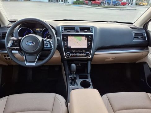 Used 2019 Subaru Outback 2.5i Limited w/ Popular Package #2 AWD/4WD image 5