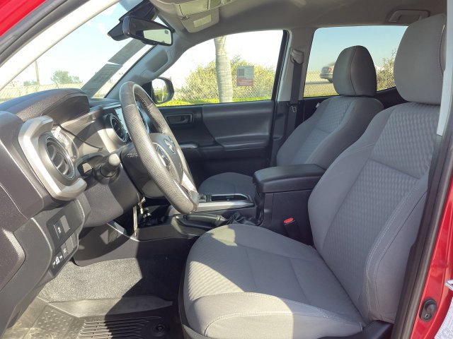 Used 2022 Toyota Tacoma SR5 w/ Black Out Package (TMS) RWD image 17