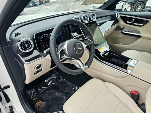 New 2026 Mercedes-Benz GLC 300 4MATIC image 14