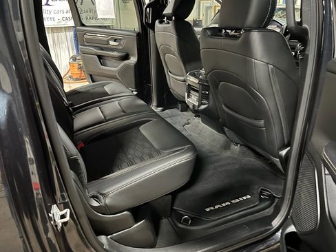 Used 2020 RAM 1500 Sport w/ Comfort & Convenience Group image 17