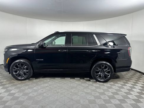 Used 2026 Chevrolet Tahoe High Country AWD/4WD image 2
