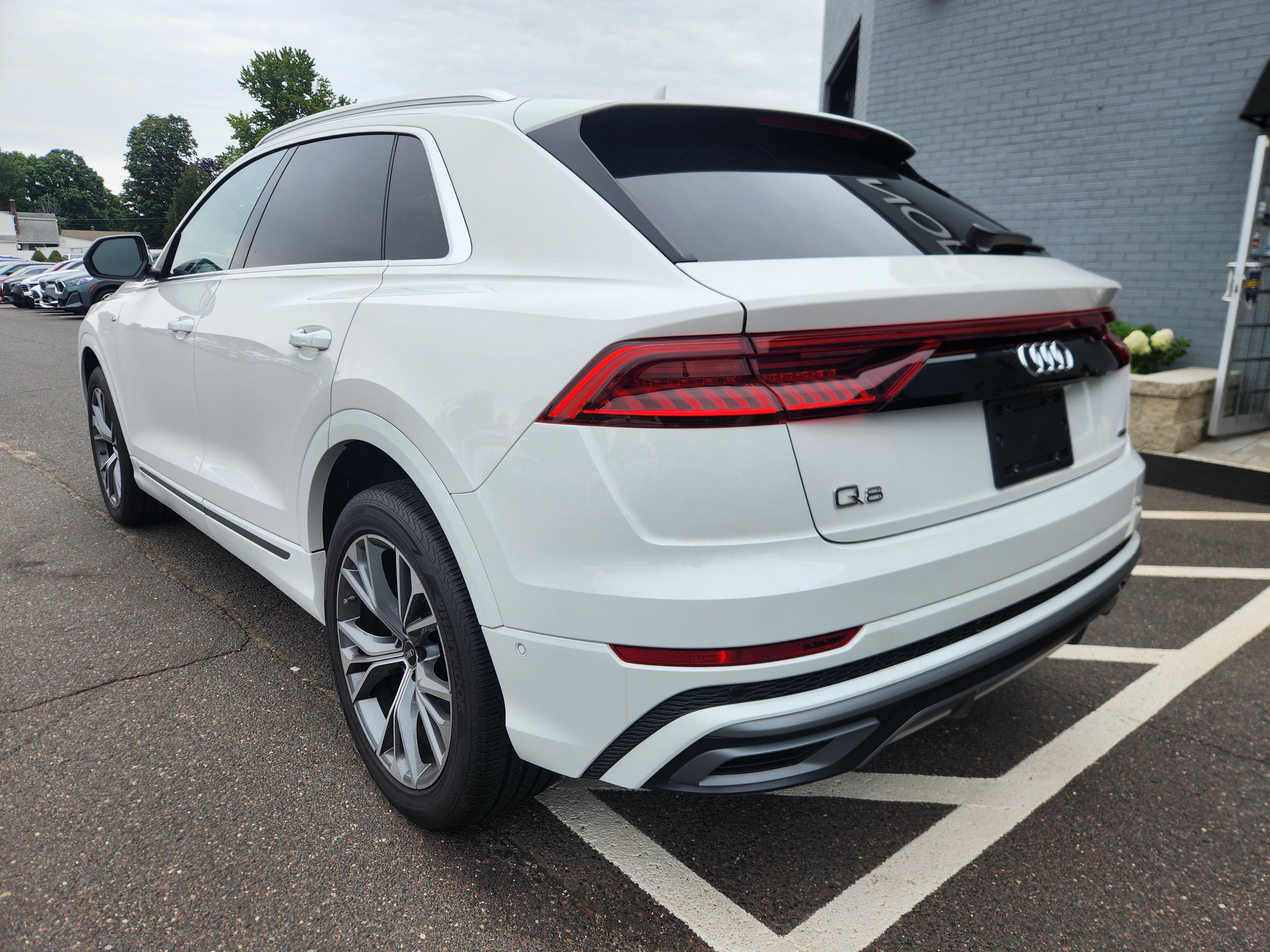 Used 2023 Audi Q8 Premium Plus w/ Premium Plus Package AWD/4WD image 7