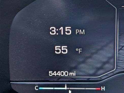 Used 2022 GMC Yukon XL AT4 w/ Max Trailering Package image 6