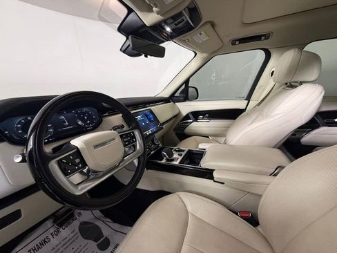 Used 2023 Land Rover Range Rover SE image 5