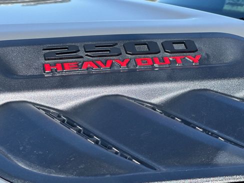 New 2026 RAM 2500 Laramie w/ Night Edition AWD/4WD image 25