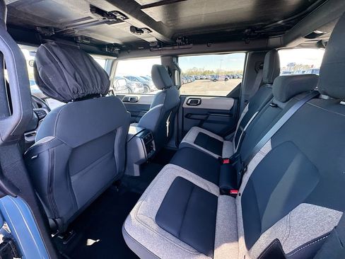 Certified 2025 Ford Bronco Big Bend image 4