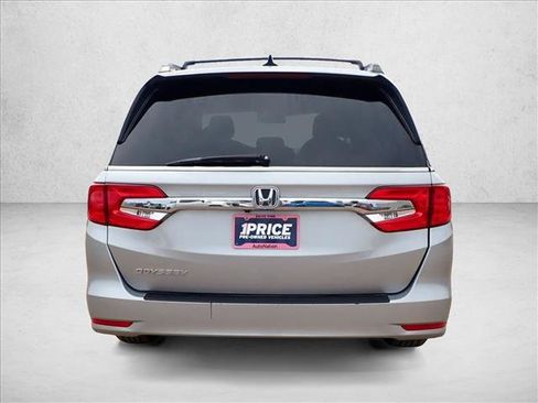 Used 2018 Honda Odyssey EX image 3