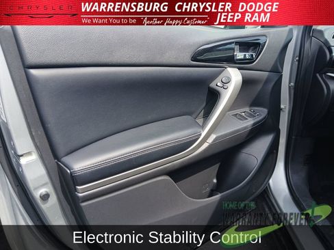 Used 2024 Mitsubishi Eclipse Cross SE AWD/4WD image 14