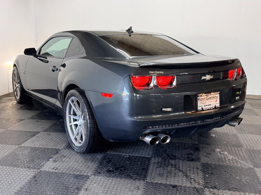 Used 2013 Chevrolet Camaro SS w/ RS Package RWD image 8