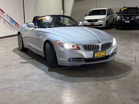 Used 2009 BMW Z4 sDrive35i RWD image 5