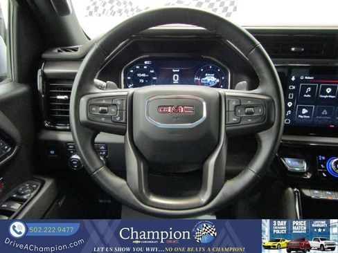 Used 2025 GMC Sierra 1500 AT4 w/ AT4 Premium Package AWD/4WD image 40
