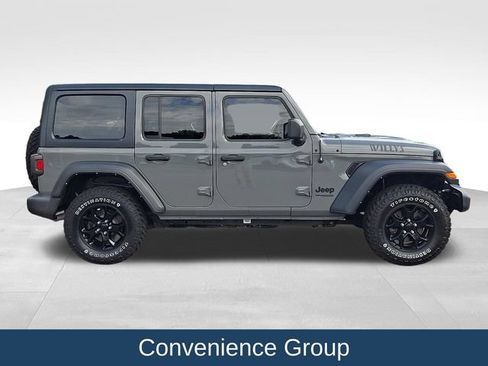 Used 2021 Jeep Wrangler Unlimited Sport AWD/4WD image 9