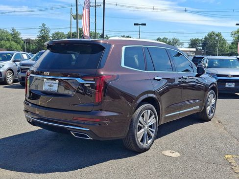 Used 2020 Cadillac XT6 Premium Luxury FWD image 6