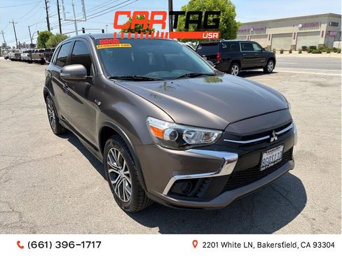 Used 2018 Mitsubishi Outlander Sport ES FWD image 1