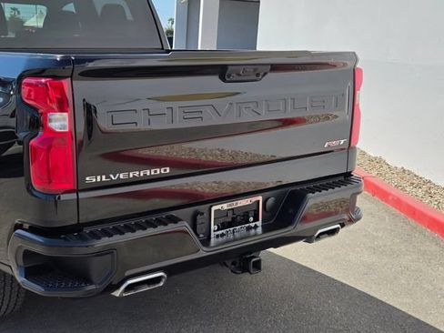 Certified 2023 Chevrolet Silverado 1500 RST w/ Z71 Off-Road Package AWD/4WD image 5