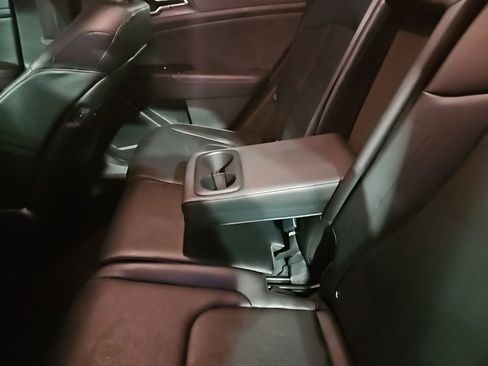 Used 2024 Kia Sportage EX image 31