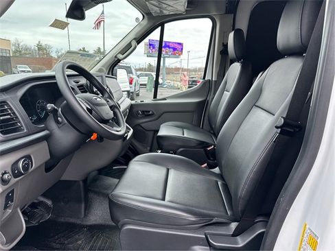 New 2025 Ford Transit 250 148 Medium Roof w/ Load Area Protection Package image 5