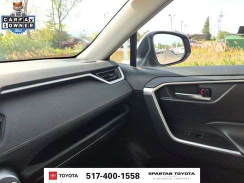Used 2024 Toyota RAV4 XLE FWD image 24