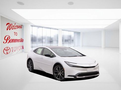 New 2026 Toyota Prius XLE image 2