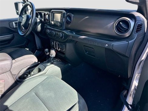 Used 2019 Jeep Wrangler Unlimited Sport S image 26