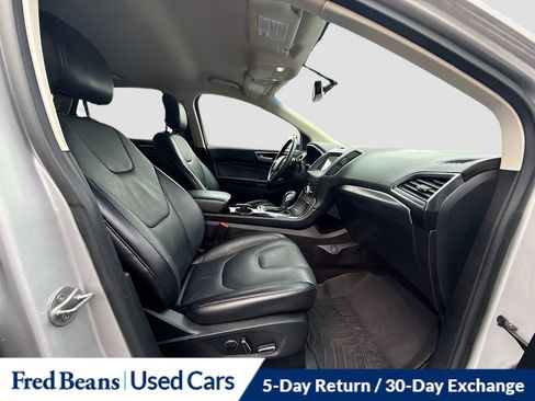 Used 2018 Ford Edge Titanium AWD/4WD image 35