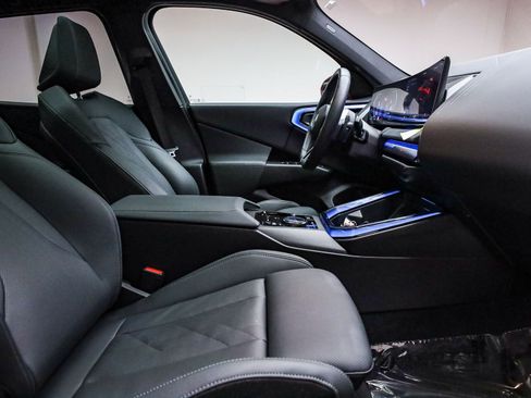 Used 2025 BMW X3 xDrive30i w/ M Sport Package image 18