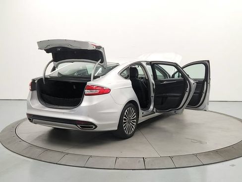 Used 2018 Ford Fusion Titanium AWD/4WD image 15