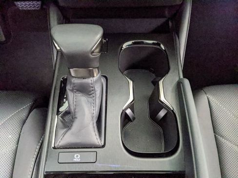 Used 2024 Lexus ES 350 Luxury w/ Accessory Package (Z1) image 9