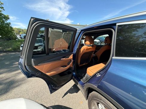 Used 2023 BMW X3 xDrive30i w/ Premium Package AWD/4WD image 18